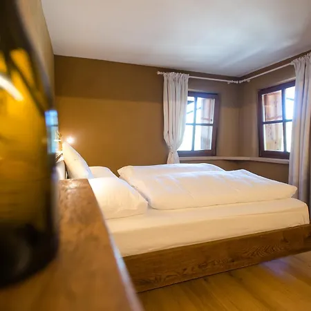 Bio Weingut Georgium Bed and Breakfast 4*