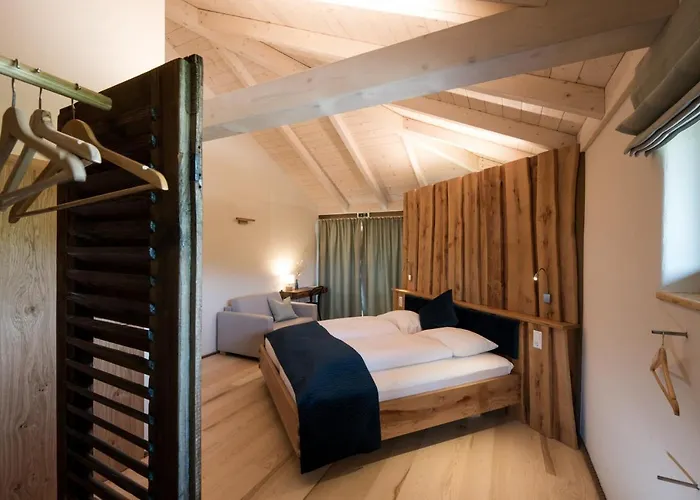 Bio Weingut Georgium 住宿加早餐酒店 Sankt Georgen am Längsee