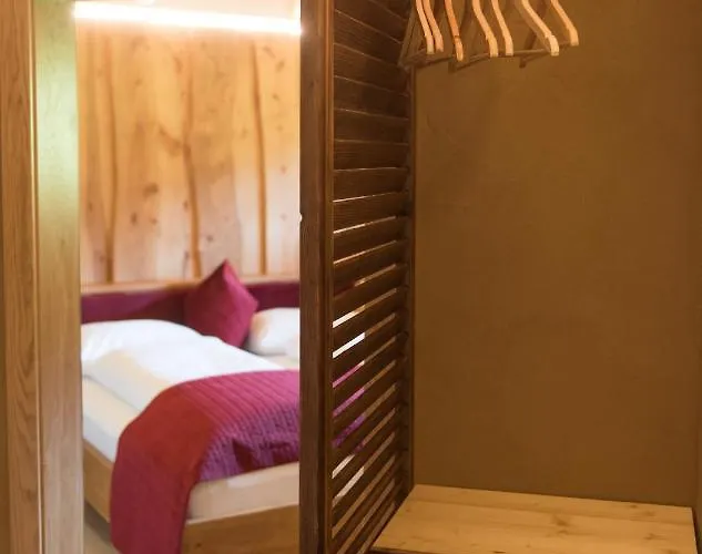 Bio Weingut Georgium 住宿加早餐酒店 Sankt Georgen am Längsee