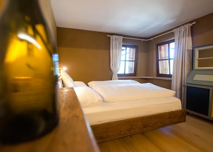 Bio Weingut Georgium 住宿加早餐酒店 4*